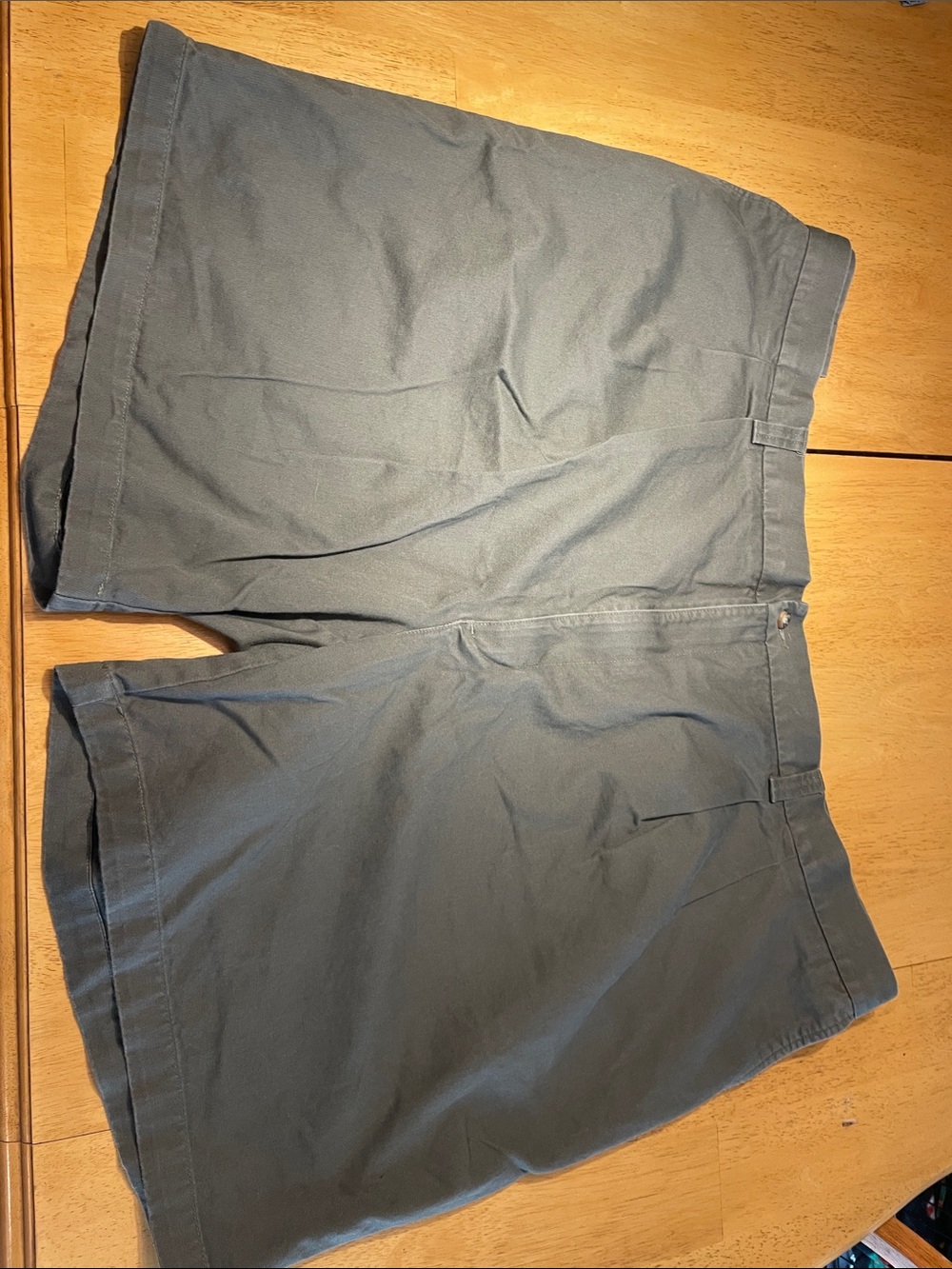 Men's Chino Shorts in Charcoal Gray